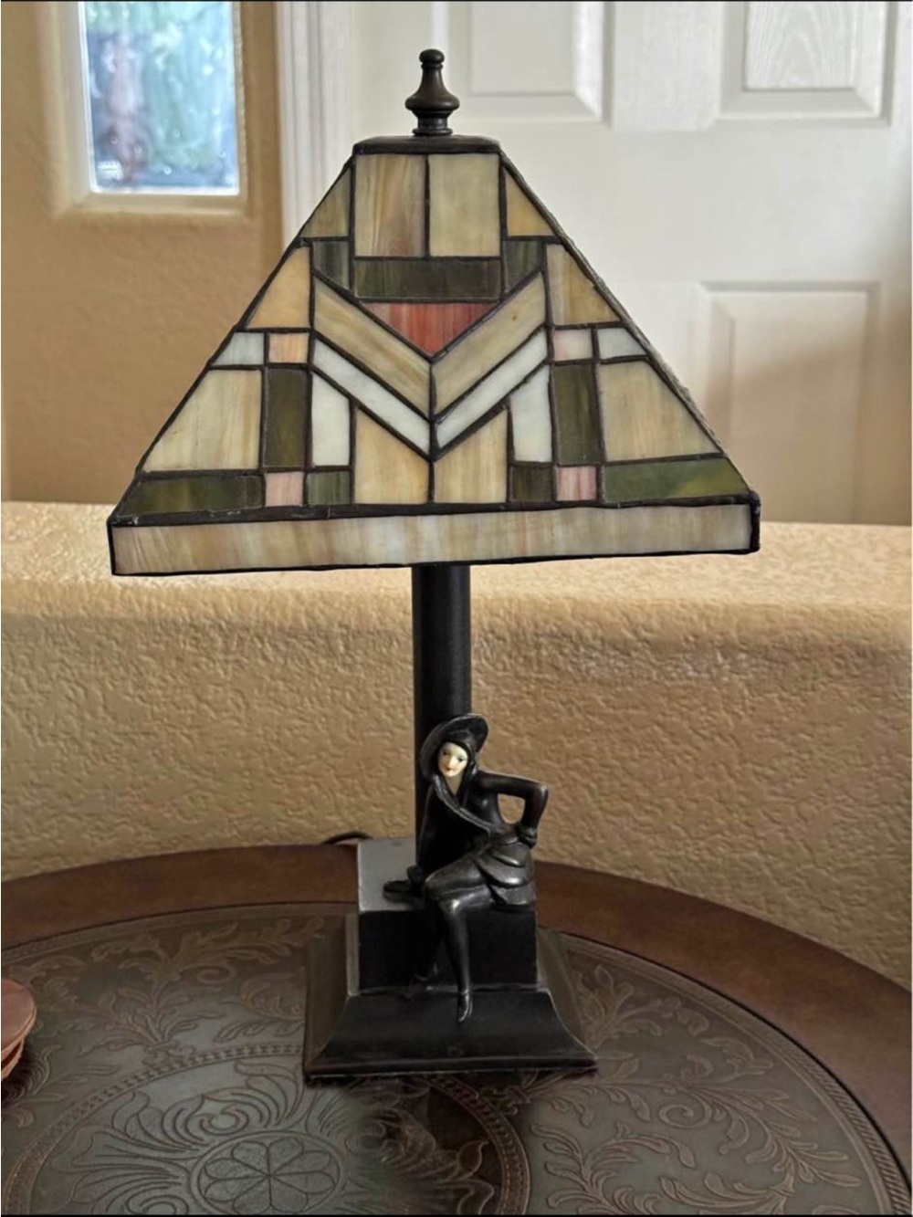 Source Unknown Stained Glass Lamp in Cream, Olive & Black